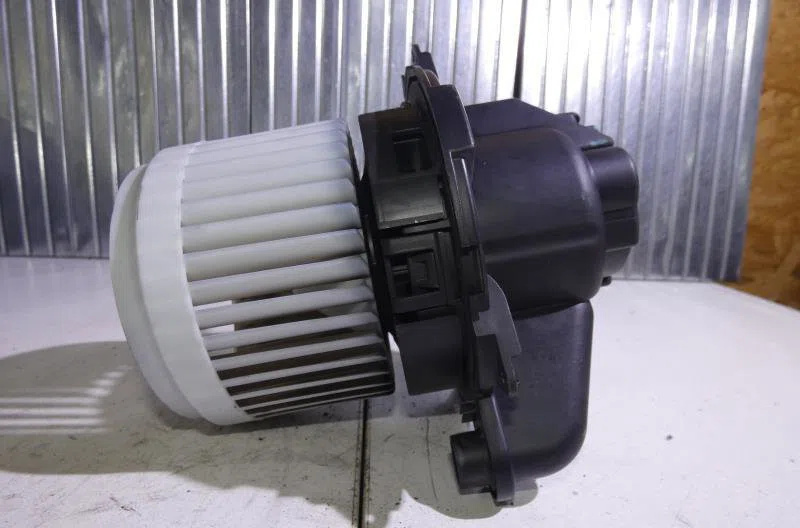 Moteur ventilateur chauffage DACIA LODGY PHASE 1 occasion