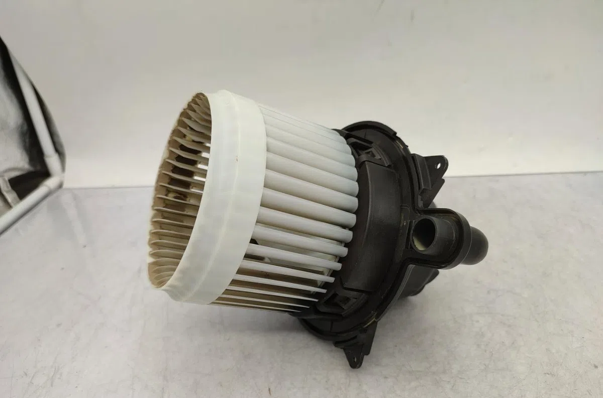 Moteur ventilateur chauffage DACIA LODGY PHASE 2 occasion