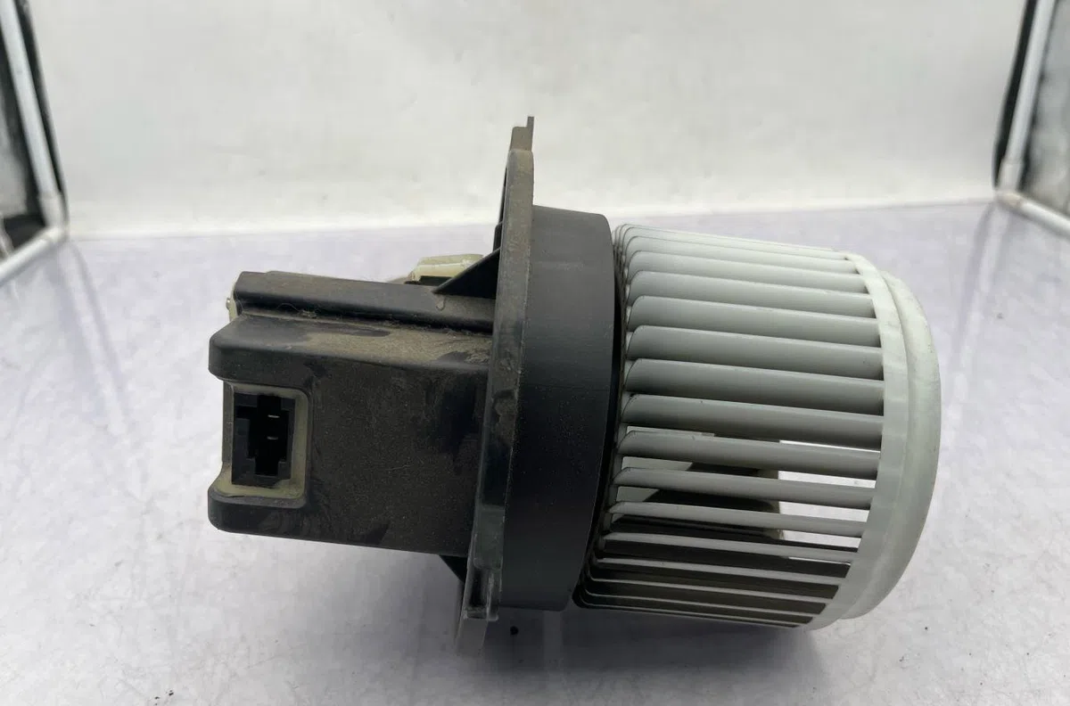 Moteur ventilateur chauffage FIAT 500 2 PHASE 2 occasion