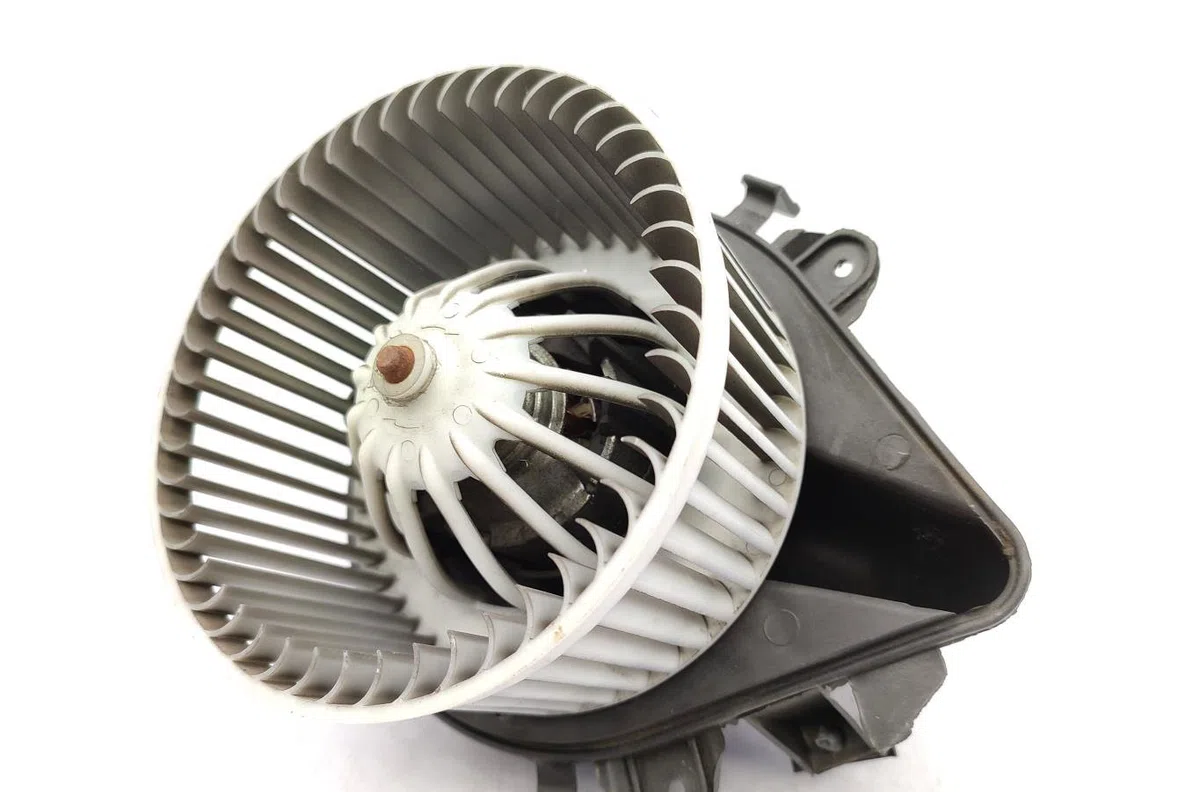 Moteur ventilateur chauffage FIAT PUNTO 2 PHASE 2 occasion