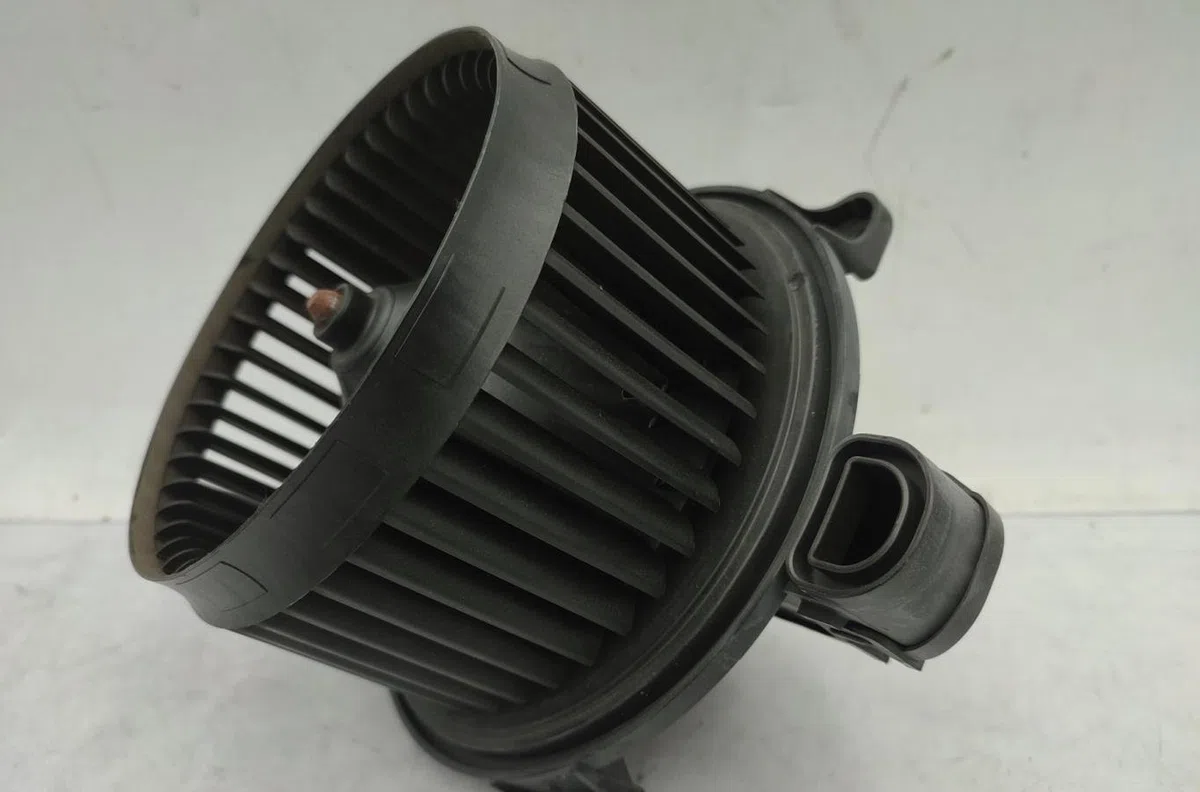 Moteur ventilateur chauffage FORD B-MAX occasion