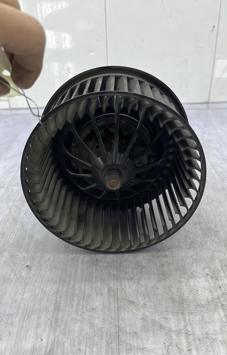 Moteur ventilateur chauffage FORD C-MAX 1 PHASE 1 occasion