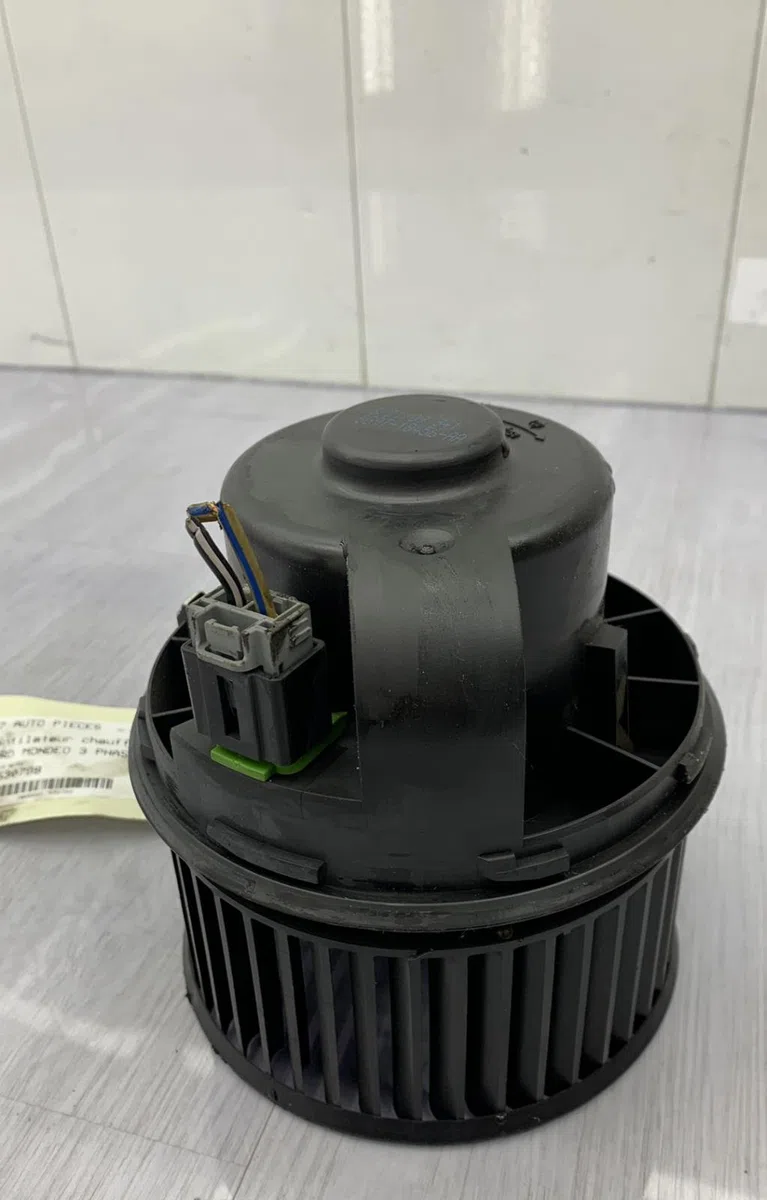 Moteur ventilateur chauffage FORD MONDEO 3 PHASE 1 occasion