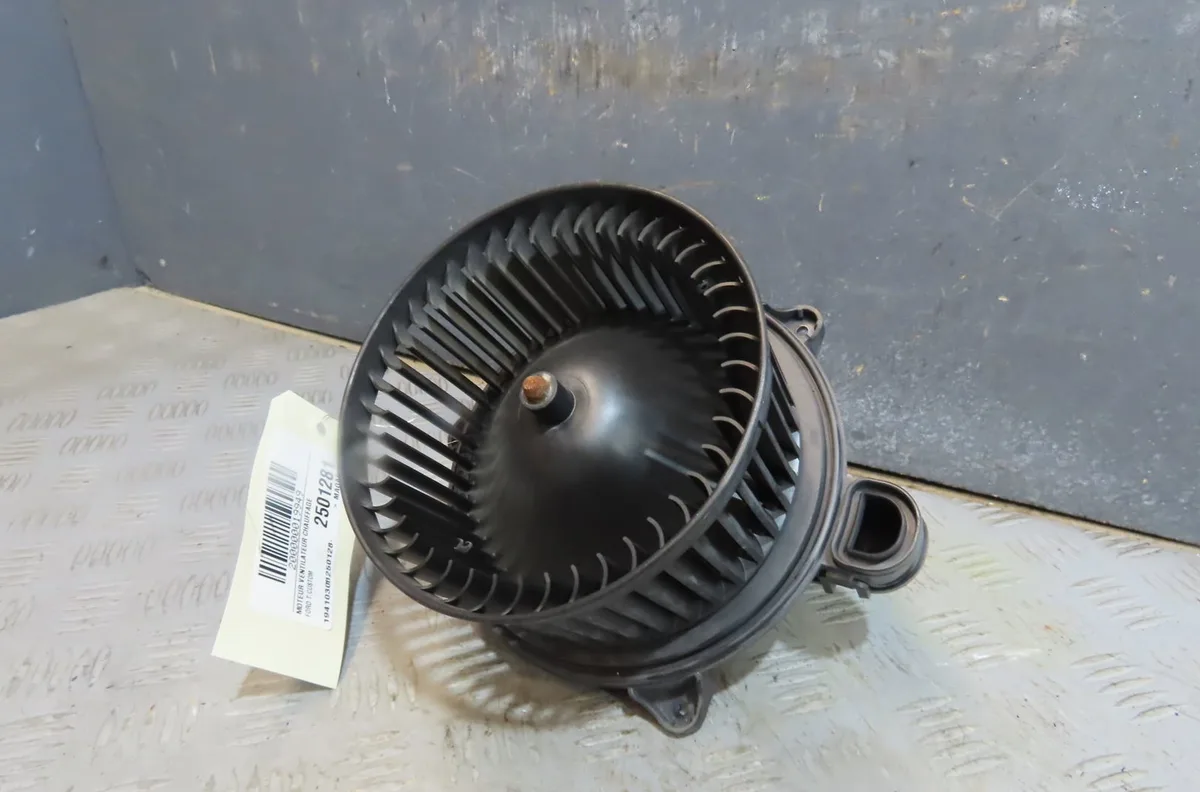 Moteur ventilateur chauffage Ford TRANSIT CUSTOM V362 Autobus-Autocar (F3) 2.0 ecoblue (2015) occasion