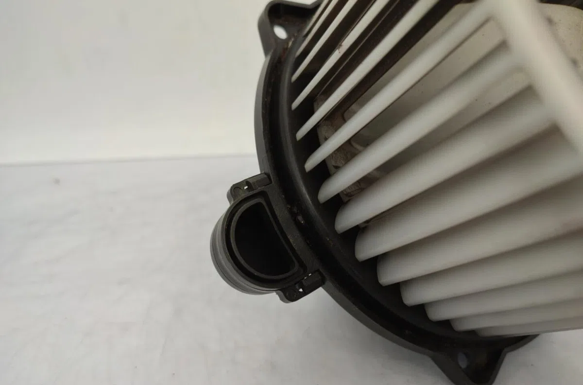 Moteur ventilateur chauffage HYUNDAI GETZ PHASE 1 occasion