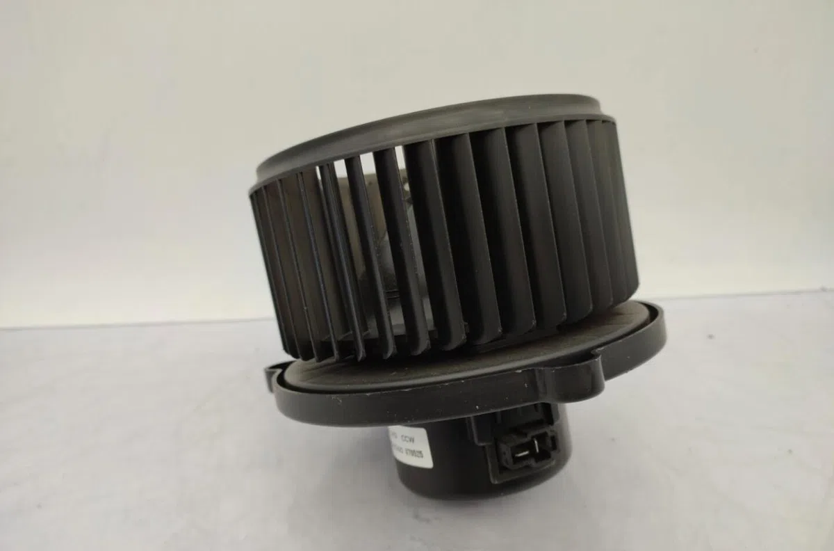 Moteur ventilateur chauffage HYUNDAI TUCSON 1 occasion