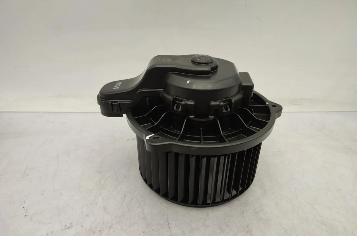 Moteur ventilateur chauffage KIA RIO 4 PHASE 1 occasion