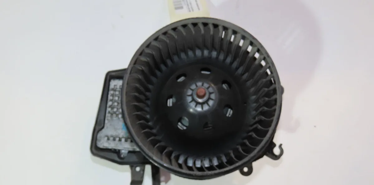 Moteur ventilateur chauffage Mercedes-benz CLASSE C T-Model (S203) C 220 cdi (203.206) (2001-2007) occasion