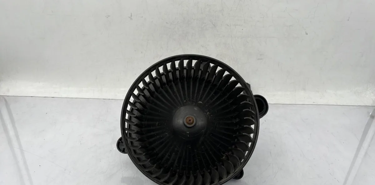 Moteur ventilateur chauffage MERCEDES CLASSE A 177 PHASE 2 occasion