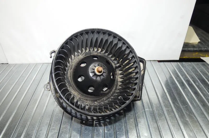 Moteur ventilateur chauffage MERCEDES CLASSE CLK 209 CABRIOLET occasion