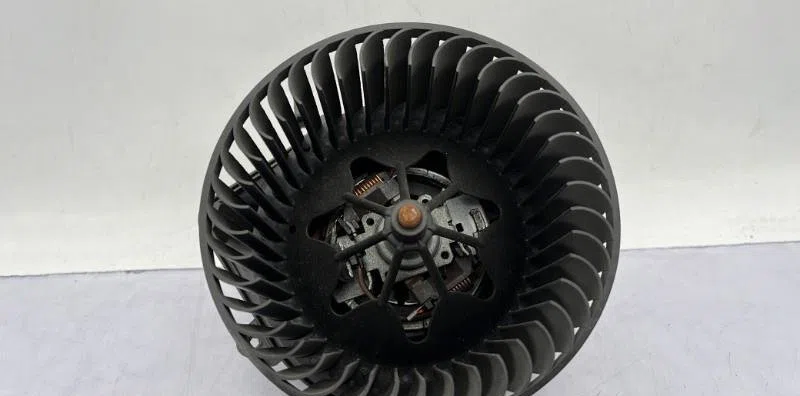 Moteur ventilateur chauffage MINI MINI 1 R50-R53 PHASE 1 occasion