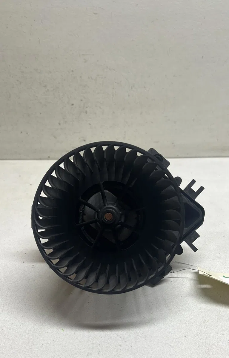 Moteur ventilateur chauffage Mini MINI Décapotable (R52) Cooper (2004-2008) occasion