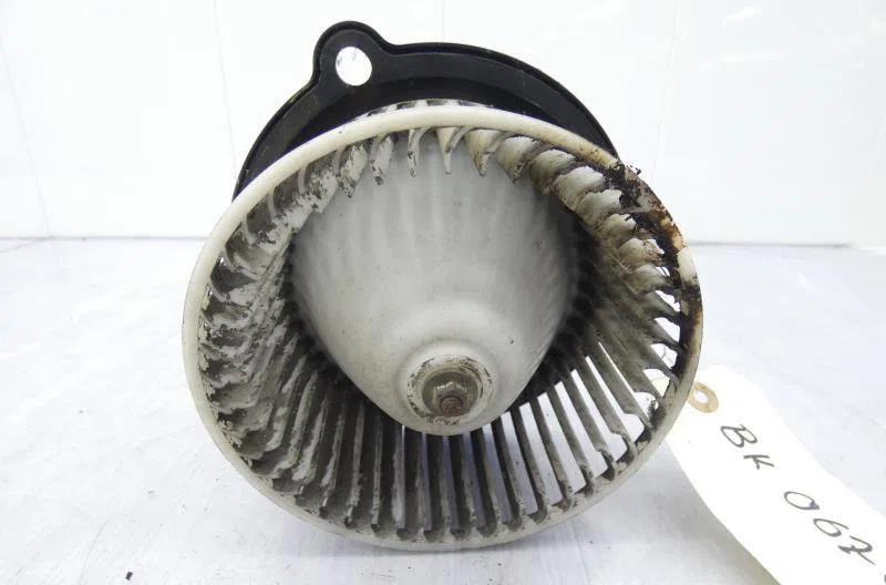 Moteur ventilateur chauffage MITSUBISHI L 300 occasion