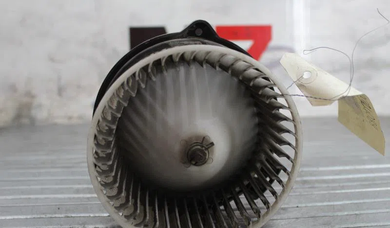 Moteur ventilateur chauffage MSC PICK UP L200 DOUBLE CABINE 1996 PHASE 1 occasion