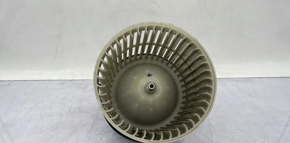 Moteur ventilateur chauffage NISSAN MICRA 4 PHASE 1 occasion