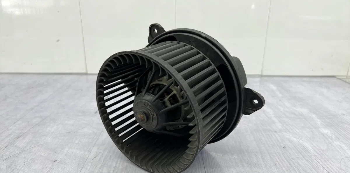 Moteur ventilateur chauffage NISSAN PRIMASTAR 1 PHASE 2 occasion