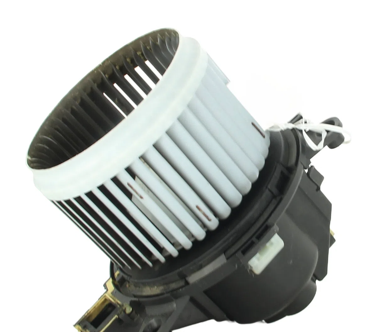 Moteur ventilateur chauffage Opel GRANDLAND - GRANDLAND X (A18, P1UO) 1.2 (75) (2017) occasion
