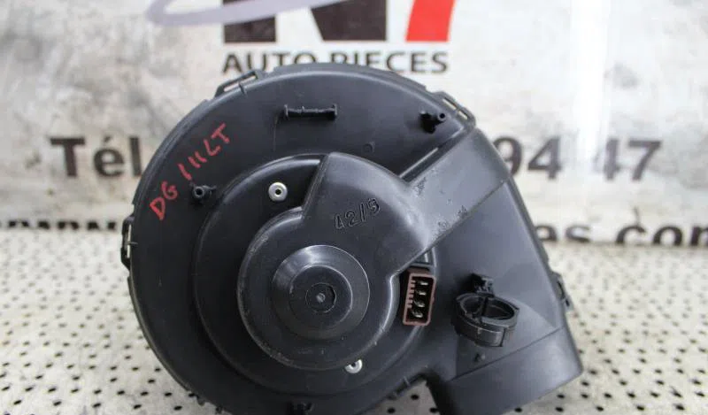 Moteur ventilateur chauffage PEUGEOT 106 PHASE 1 occasion