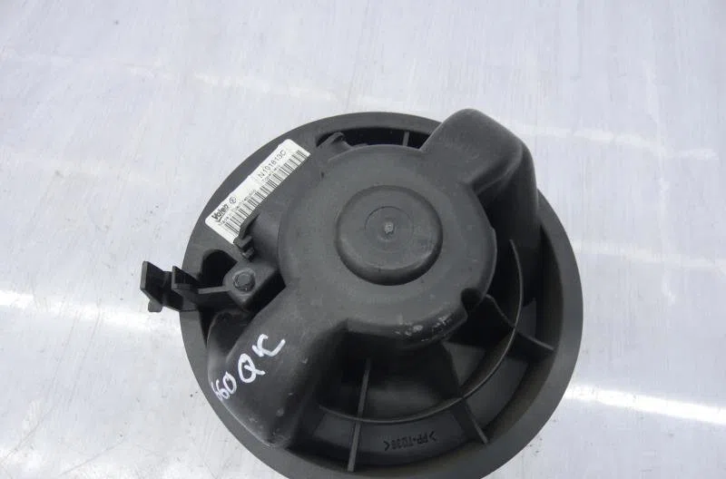 Moteur ventilateur chauffage PEUGEOT 107 PHASE 1 occasion