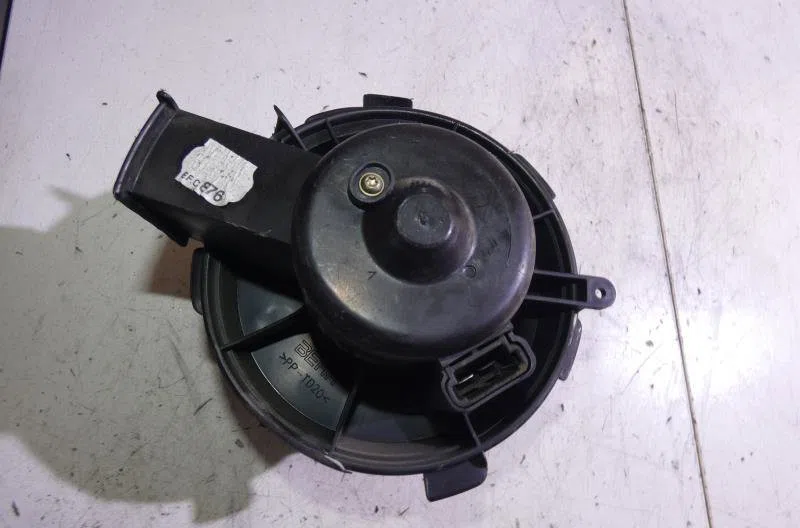 Moteur ventilateur chauffage PEUGEOT 206 PHASE 1 BREAK occasion