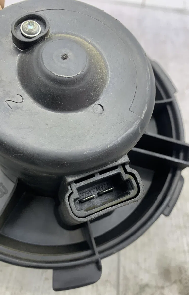 Moteur ventilateur chauffage PEUGEOT 206 PHASE 2 occasion