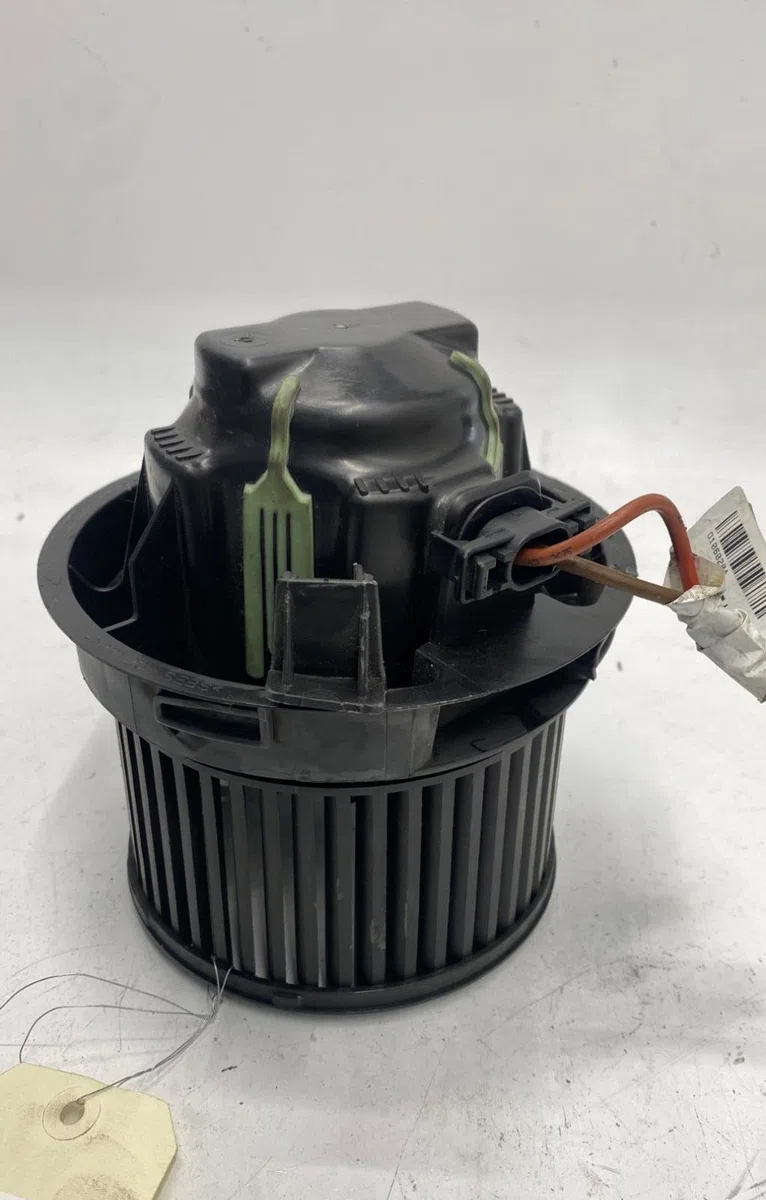 Moteur ventilateur chauffage Peugeot 207-207 (WA_, WC_) 1.4 hdi (2006-2015) 5 portes occasion