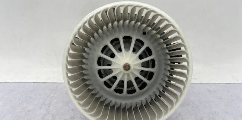 Moteur ventilateur chauffage PEUGEOT 208 2 occasion