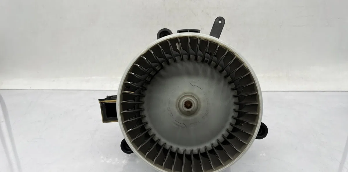 Moteur ventilateur chauffage PEUGEOT 3008 2 PHASE 1 occasion