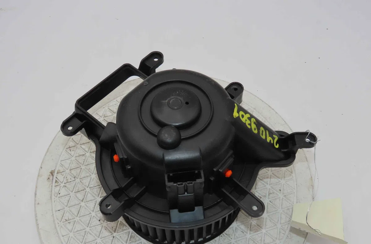 Moteur ventilateur chauffage PEUGEOT 3008 I occasion