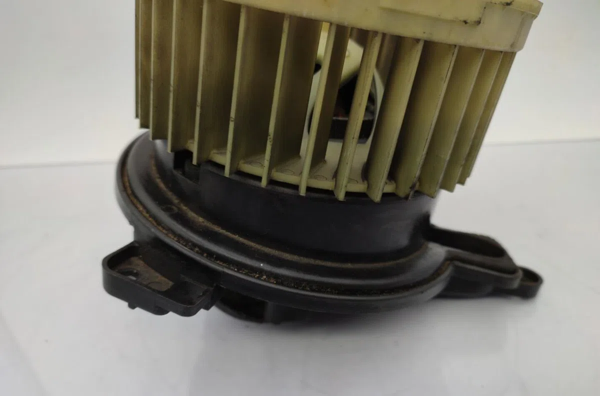 Moteur ventilateur chauffage PEUGEOT 306 PHASE 1 occasion