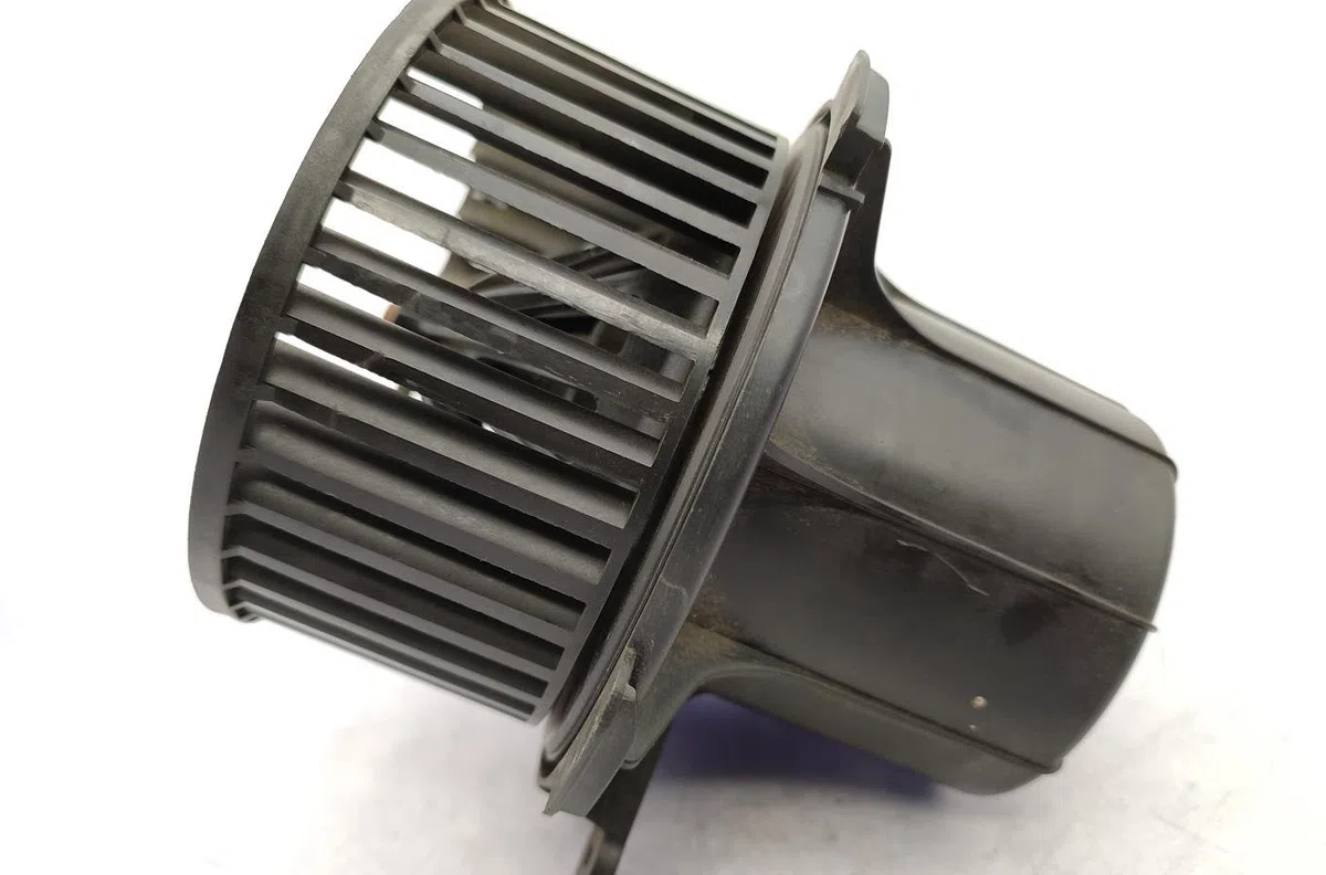 Moteur ventilateur chauffage PEUGEOT 307 PHASE 2 CABRIOLET occasion
