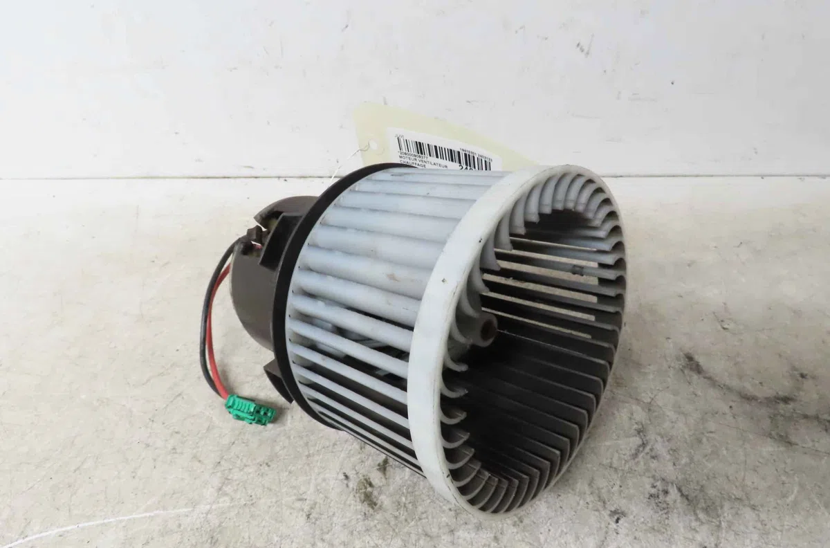Moteur ventilateur chauffage PEUGEOT 308 II occasion