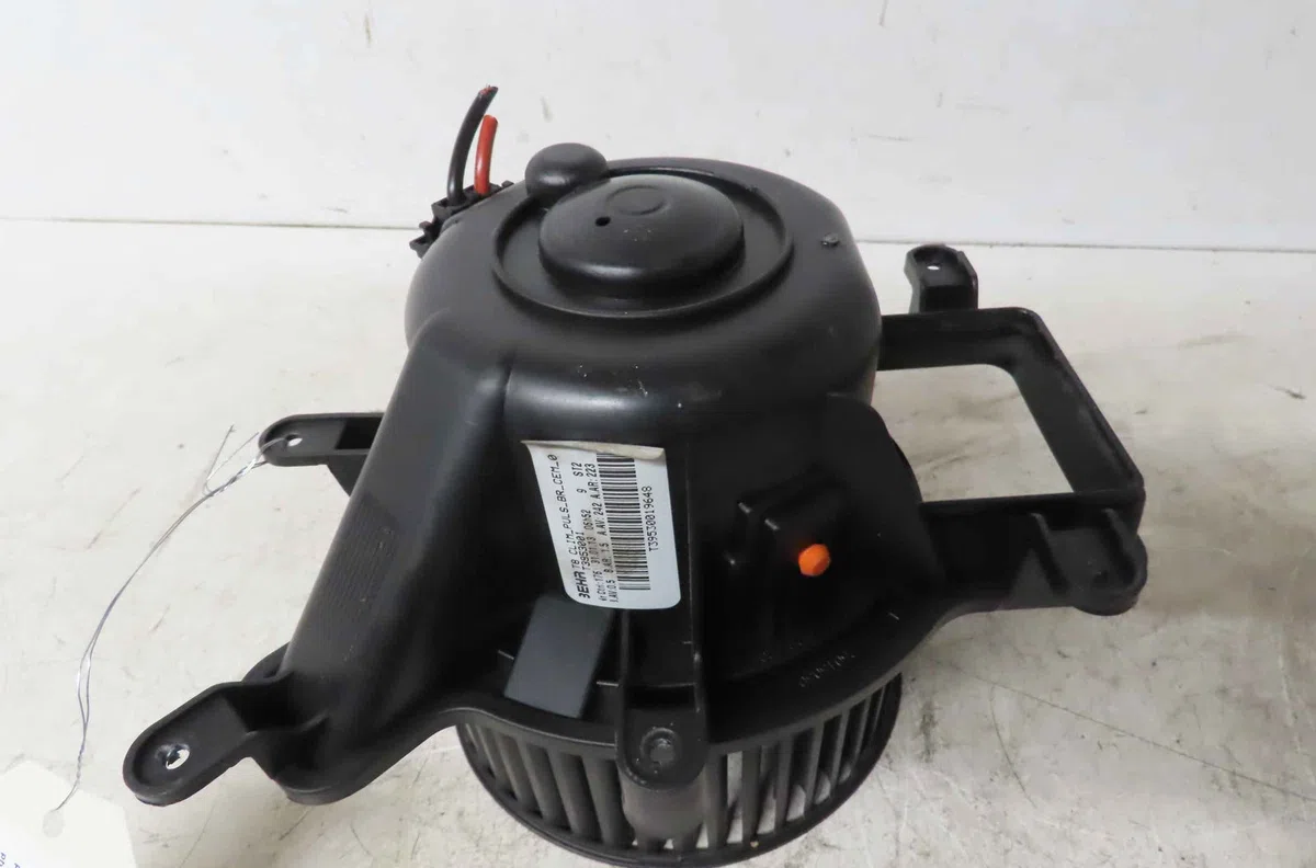 Moteur ventilateur chauffage PEUGEOT 5008 I occasion