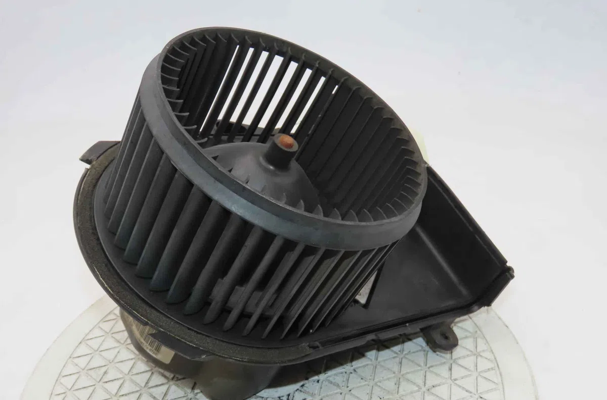 Moteur ventilateur chauffage PEUGEOT 807 occasion