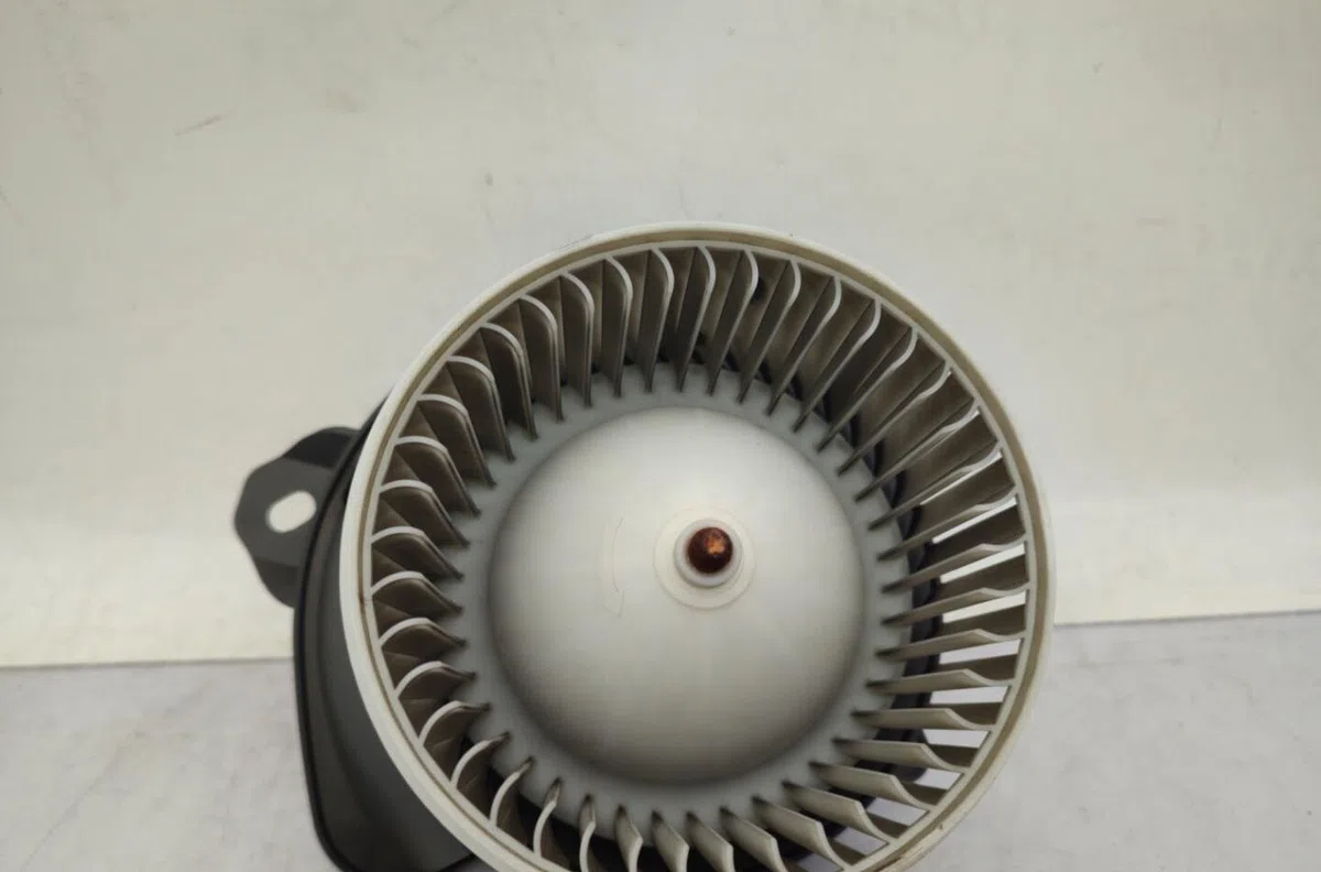 Moteur ventilateur chauffage PEUGEOT BIPPER occasion