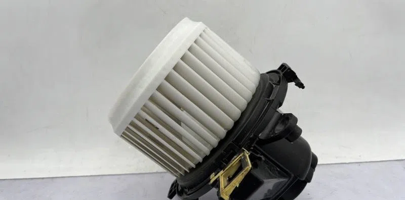 Moteur ventilateur chauffage PEUGEOT PARTNER 3 PHASE 1 occasion
