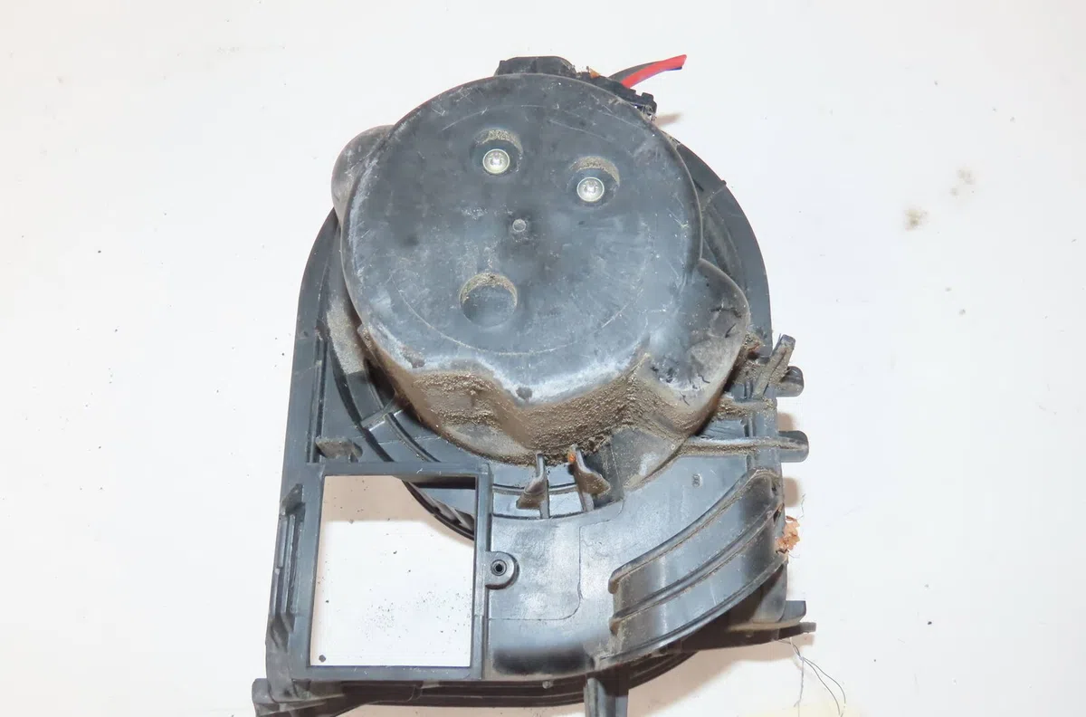 Moteur ventilateur chauffage Renault CLIO II (BB_, CB_) 1.5 dci (b-cb07) (2001-2009) 3 portes occasion