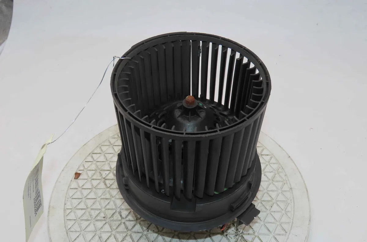 Moteur ventilateur chauffage RENAULT CLIO IV occasion