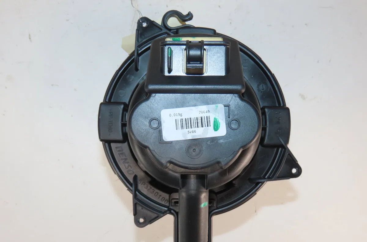 Moteur ventilateur chauffage Renault EXPRESS Camionnette-Monospace 1.5 blue dci 95 (f6ab) (2021) occasion