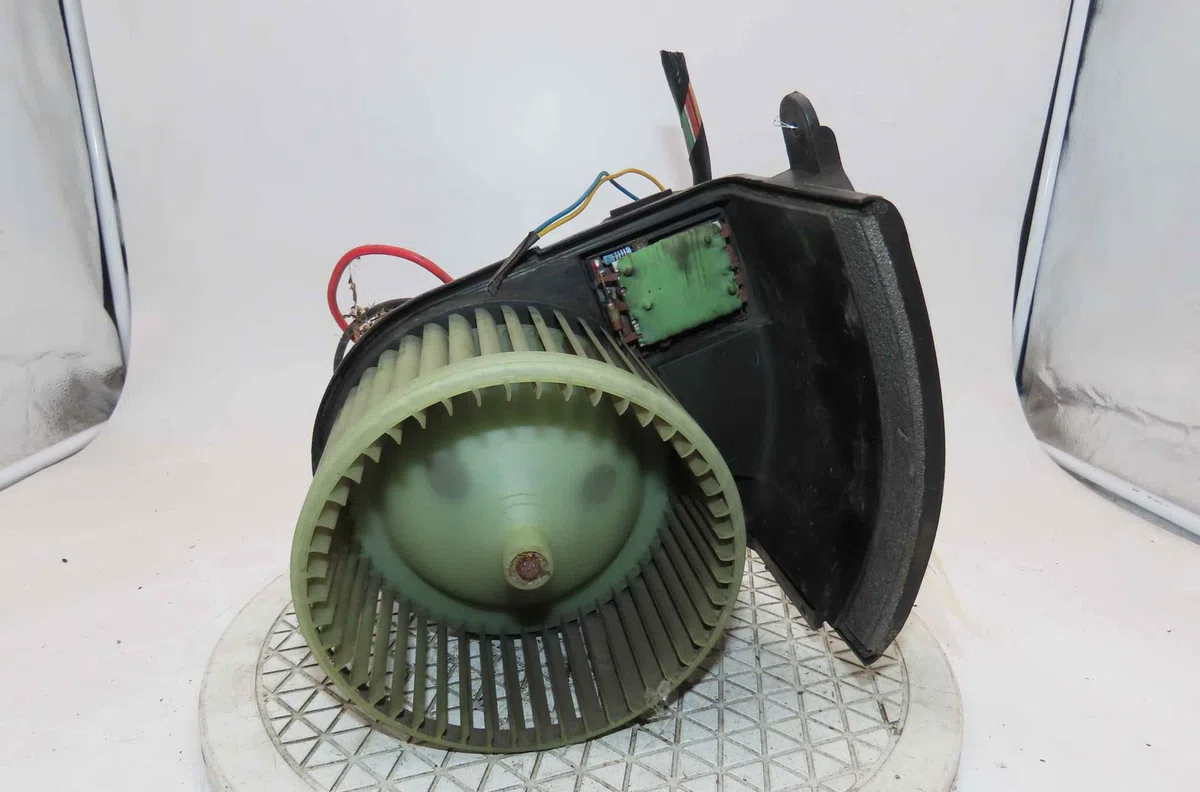 Moteur ventilateur chauffage RENAULT KANGOO I occasion