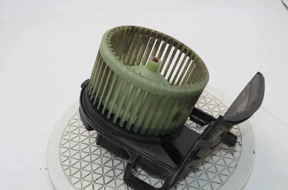 Moteur ventilateur chauffage RENAULT KANGOO I occasion