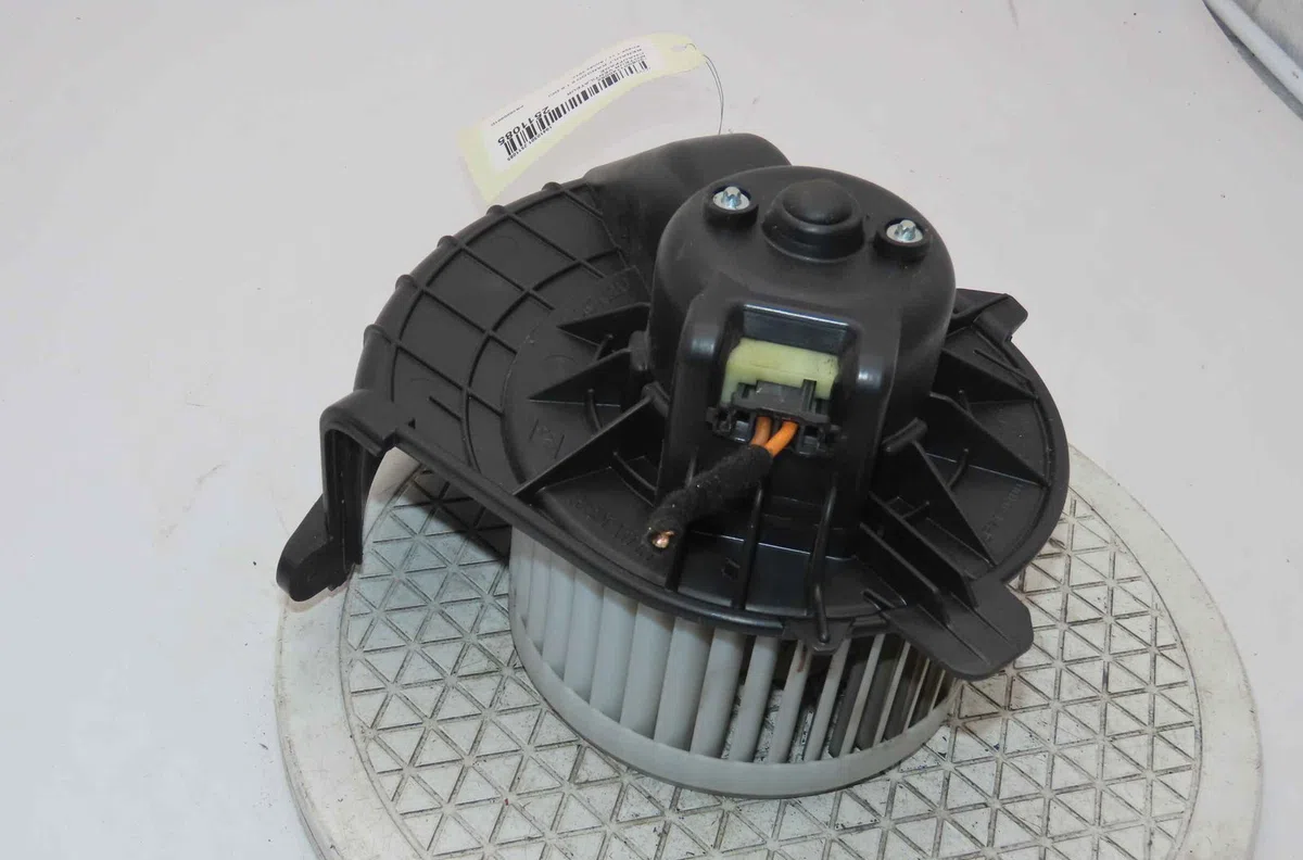 Moteur ventilateur chauffage RENAULT KANGOO II occasion