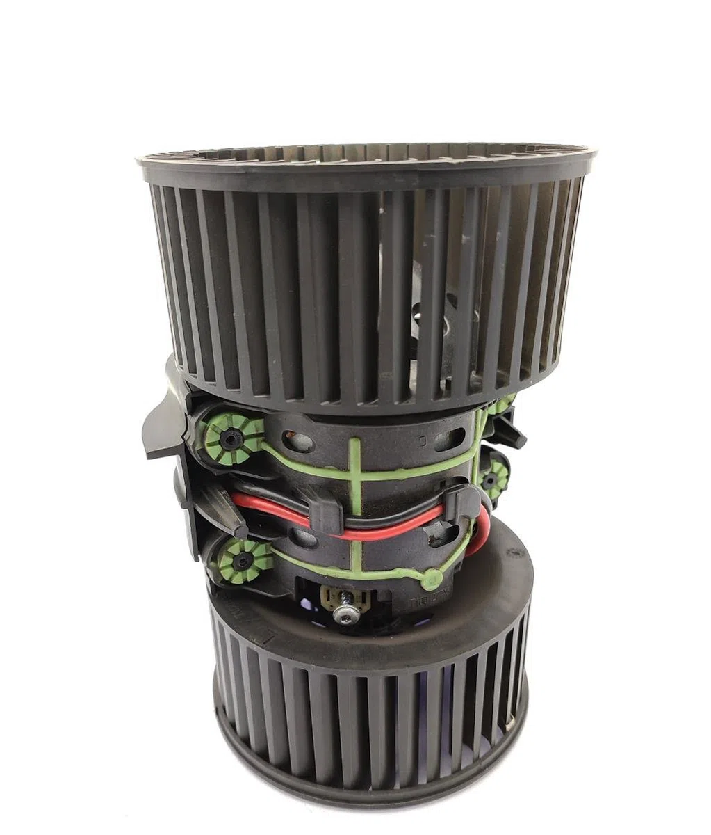 Moteur ventilateur chauffage RENAULT MEGANE 3 PHASE 1 occasion