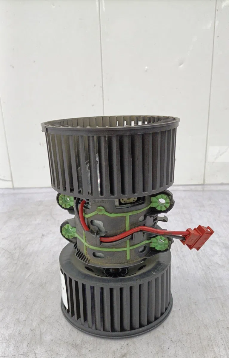 Moteur ventilateur chauffage RENAULT MEGANE 3 PHASE 2 occasion