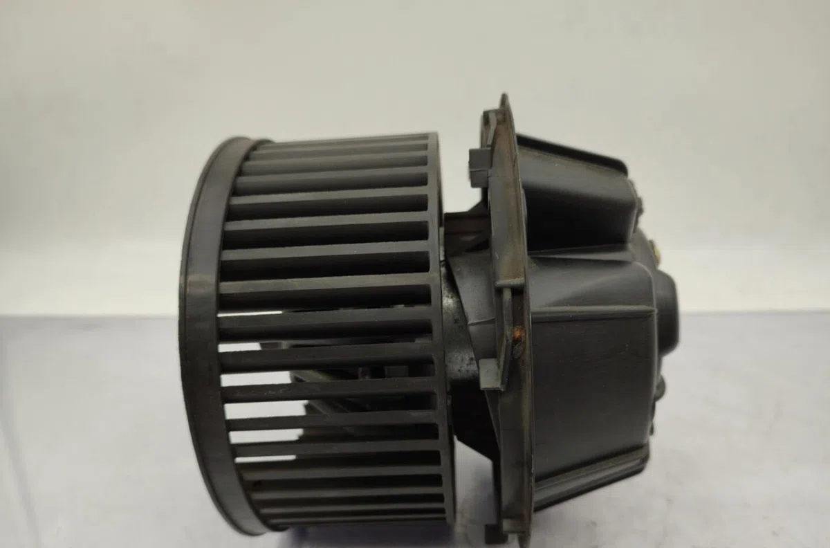 Moteur ventilateur chauffage RENAULT MODUS PHASE 1 occasion