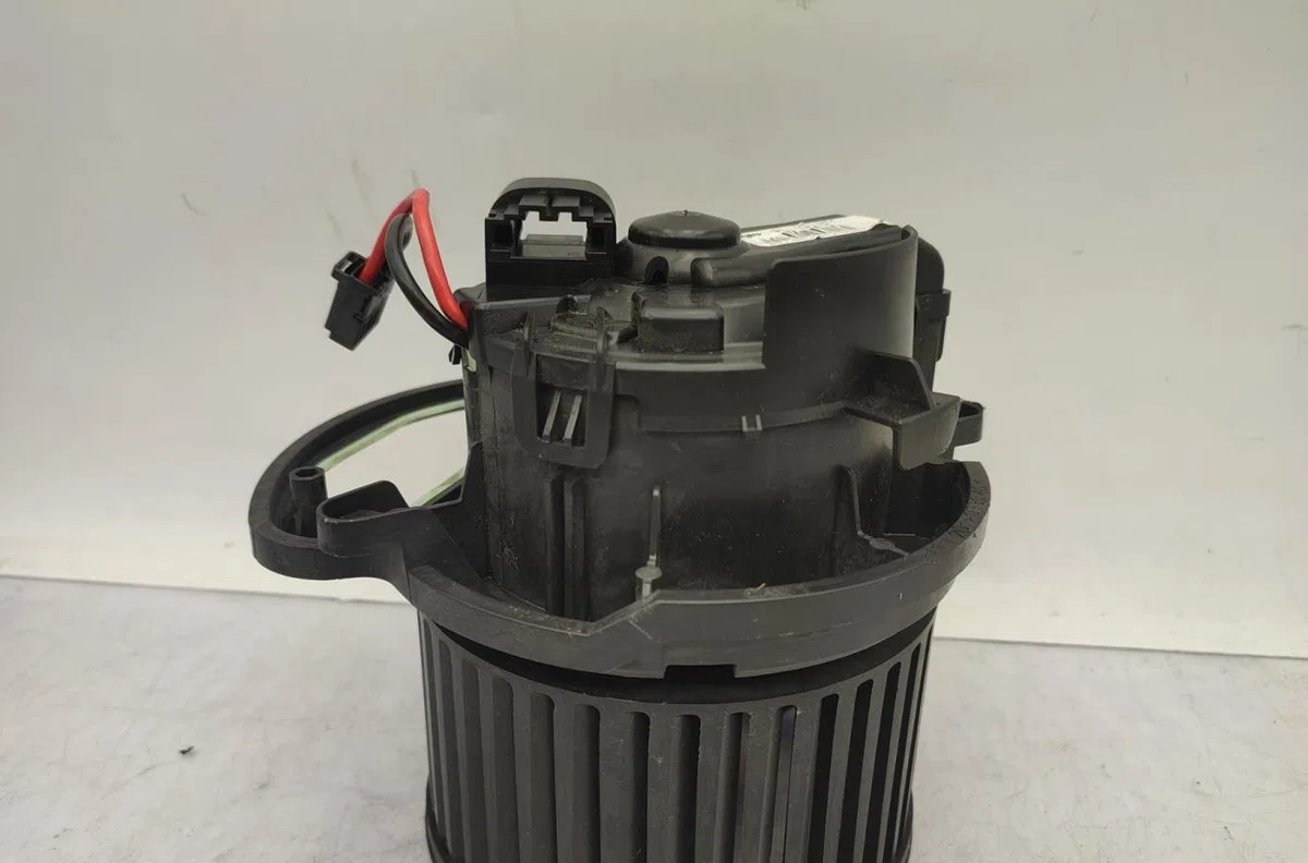 Moteur ventilateur chauffage RENAULT SCENIC 4 occasion