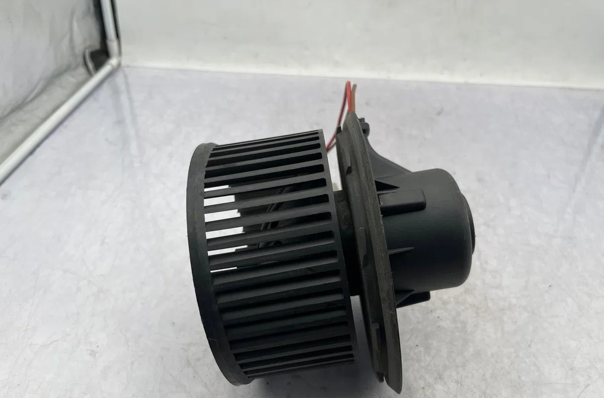 Moteur ventilateur chauffage RENAULT TWINGO 1 PHASE 3 occasion