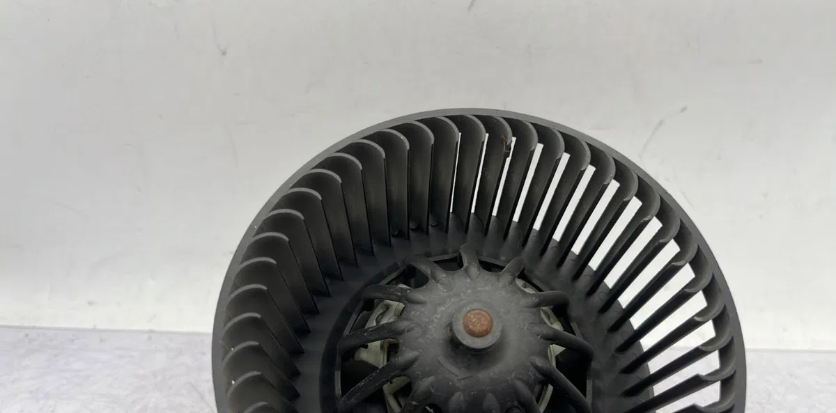 Moteur ventilateur chauffage RENAULT TWINGO 2 PHASE 1 occasion