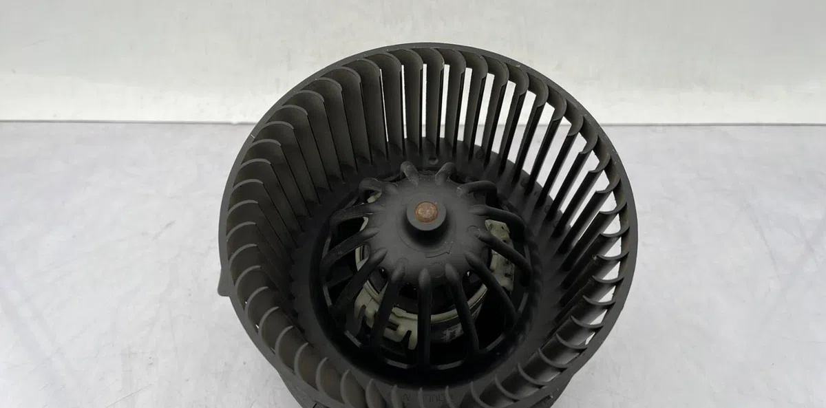 Moteur ventilateur chauffage RENAULT TWINGO 2 PHASE 1 occasion