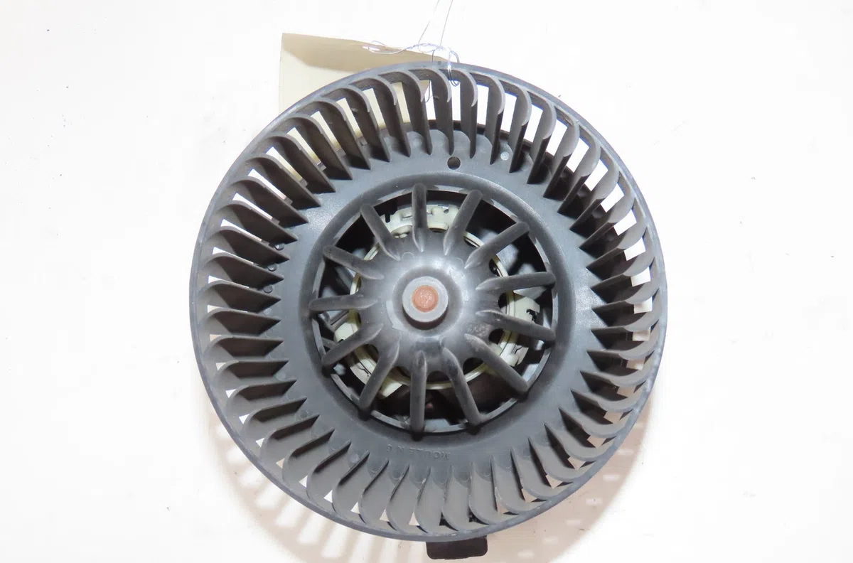 Moteur ventilateur chauffage Renault TWINGO II (CN0_) 1.2 16v (cn04, cn0a, cn0b) (2007-2014) 3 portes occasion